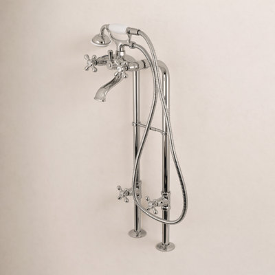 Kingston Freestanding Tub Faucet with Supply Line