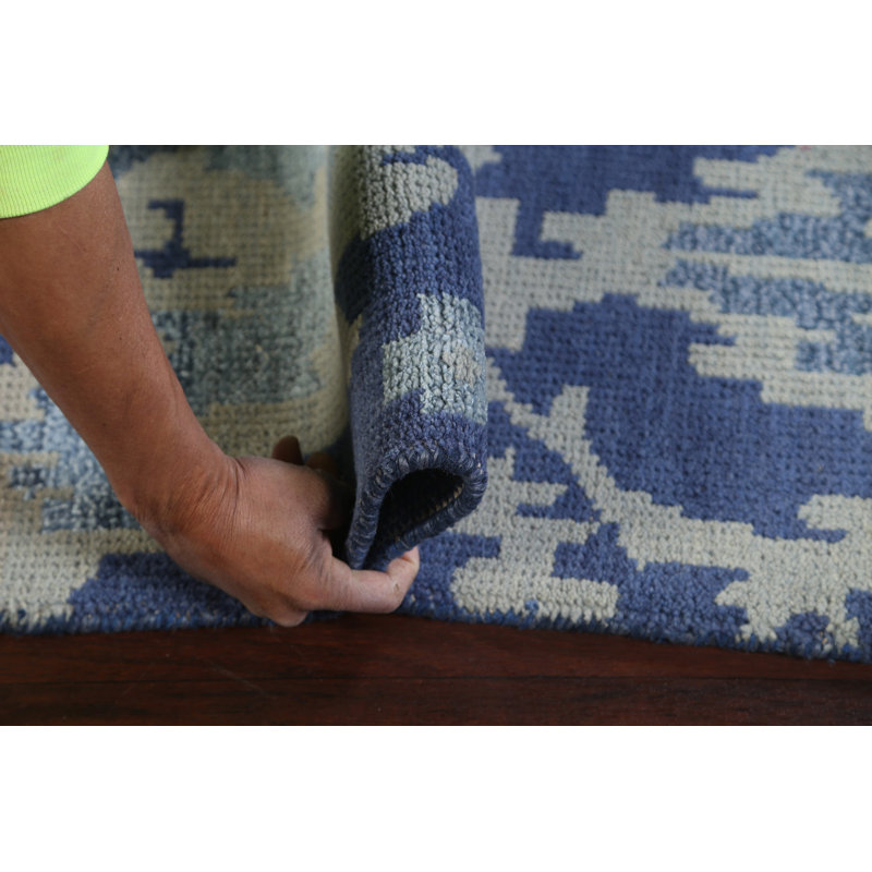 Tapis bleu noué à la main de conception unique 5 pi x 7 pi 10 po New Age