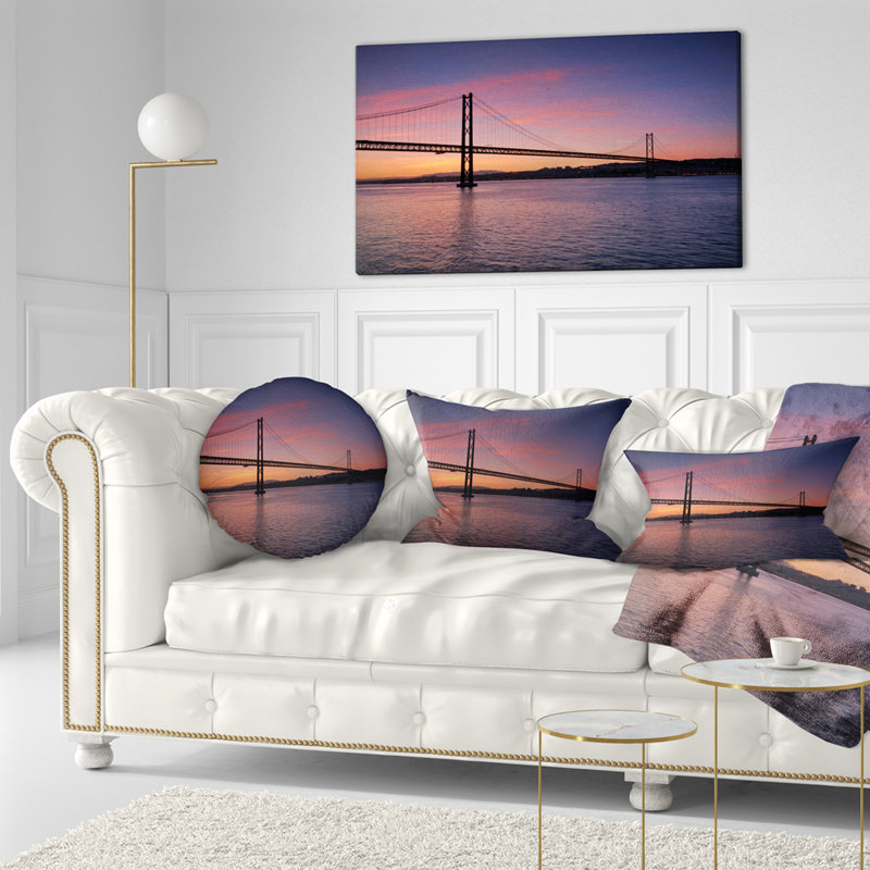 Coussin Pier, paysage marin, vue magnifique sur le pont de Lisbonne, Rectangle, 12 po x 20 po