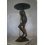 Statue bronze de grenouille avec parasol Eddyville - Taille: L 22 po x l 22 po x H 43 po.