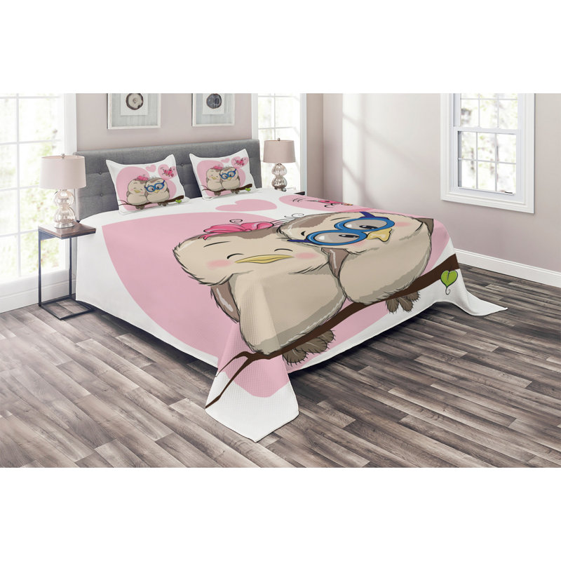 Polyester Coverlet, Queen Bedspread + 2 Shams