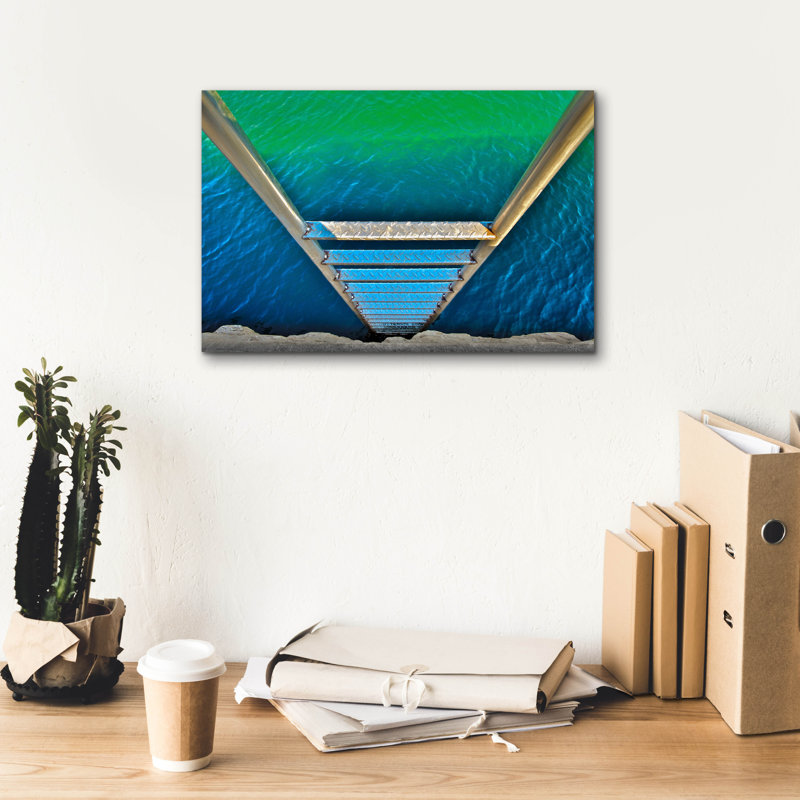 "Échelle de mer" par Verne Varona, H 12 po x l 18 po x P 0,75 po