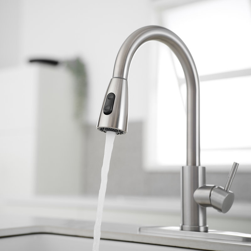 Robinet de cuisine à poignée simple avec accessoires, Nickel brossé