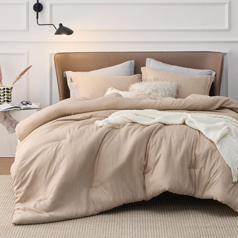 Bedding, Warm Sand, Queen Comforter