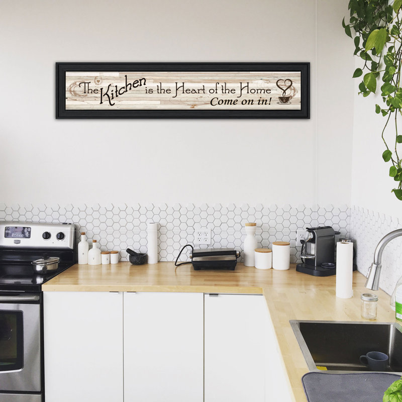 «Kitchen is the Heart of the Home» - Impression panoramique sur papier encadrée, H 8 po x l 33 po x P 1 po, Cadre noir