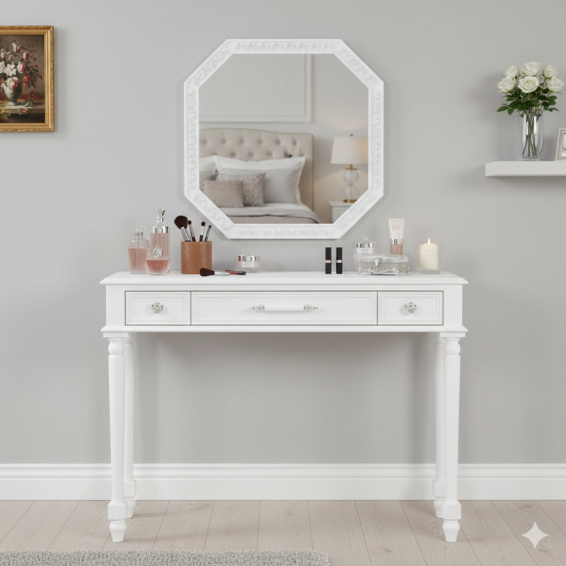 Retro-Style Makeup Desk With A Large Mirror. A 3-Drawer Dressing Table For Jewelry Storage, Also Functions As An Elegant Console Table For Bedrooms, Living Rooms, Hallways, And Foyers, In White.
