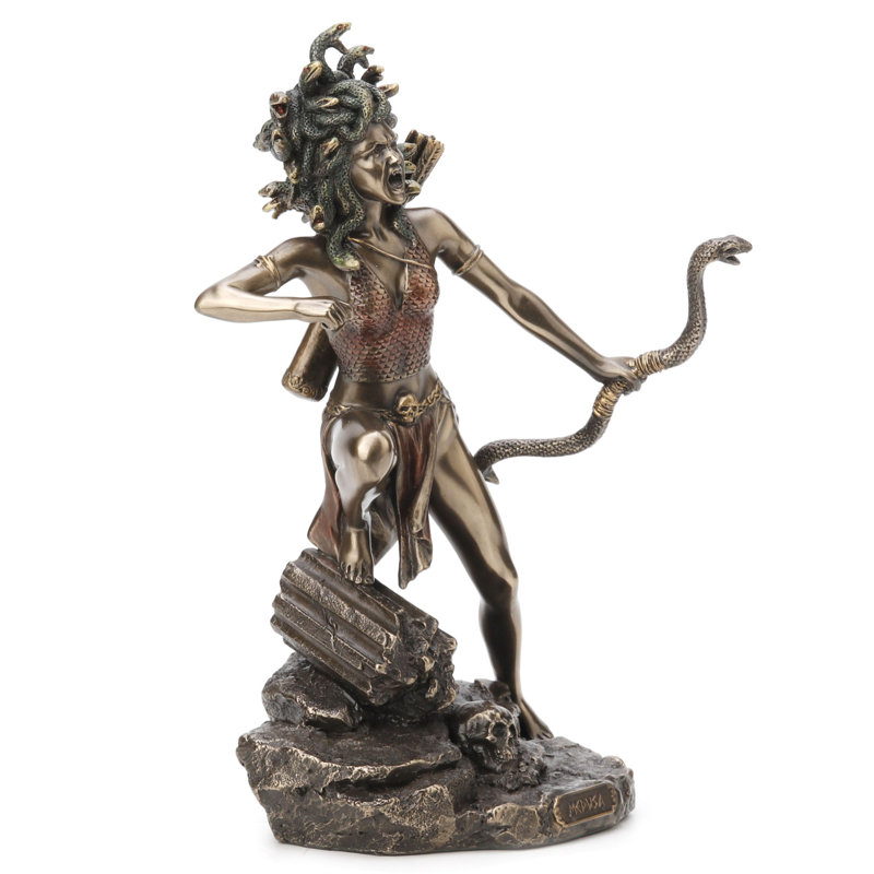 Figurine en bronze 8,46