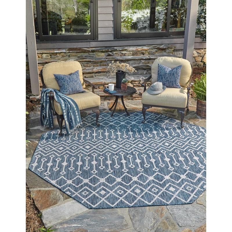 Innsbrook Geometric Indoor / Outdoor Rug, Octagon 7'1" x 7'1"