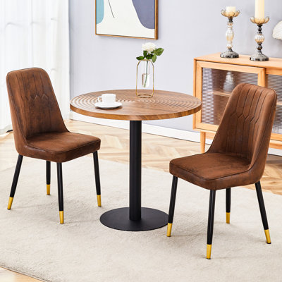 Table de salle à manger ronde de 31,5 pouces en grain de bois foncé avec texture de moulage par aspiration, paire de 2 chaises en tissu brun, sièges confortables, design minimaliste moderne - processus, adapté et fonctionnel, structure