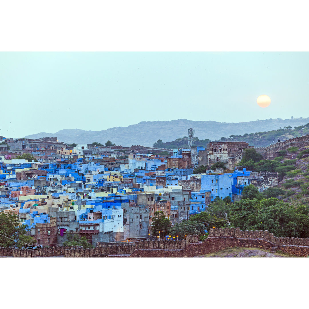 Blaue Stadt in Rajasthan - Fotografie ohne Rahmen auf Leinwand