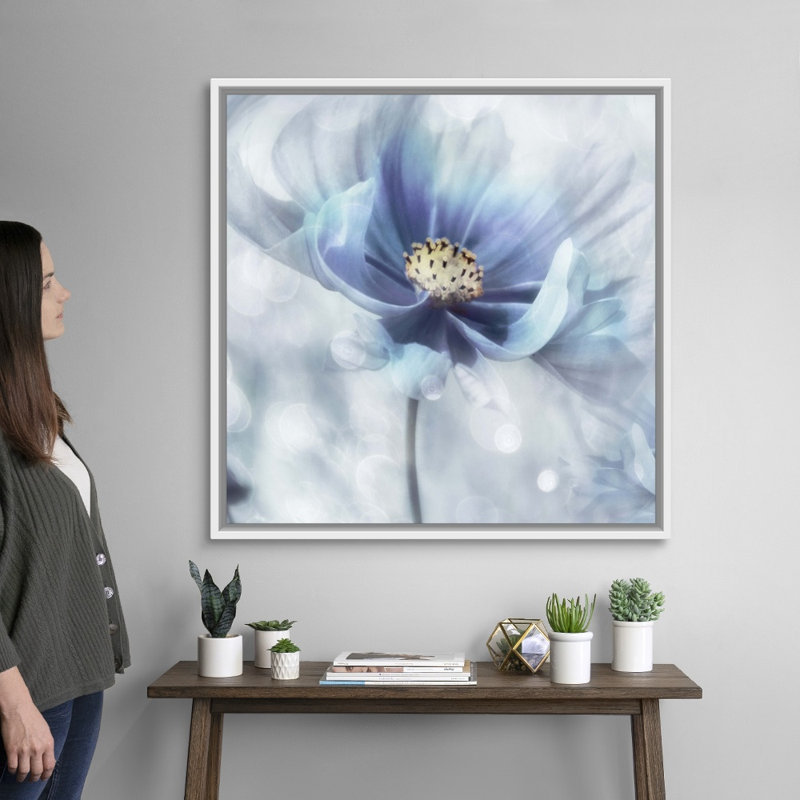 «Feeling of Blue I», reproduction d'art sur toile, Cadre flottant blanc, H 37,7 po x l 37,7 po x P 1,75 po
