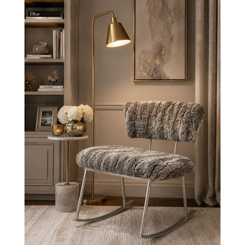 Chaise berçante en fausse fourrure A La Carte - Moondust, Poussière de lune
