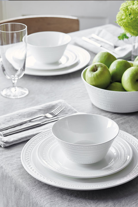 Dinnerware Sets