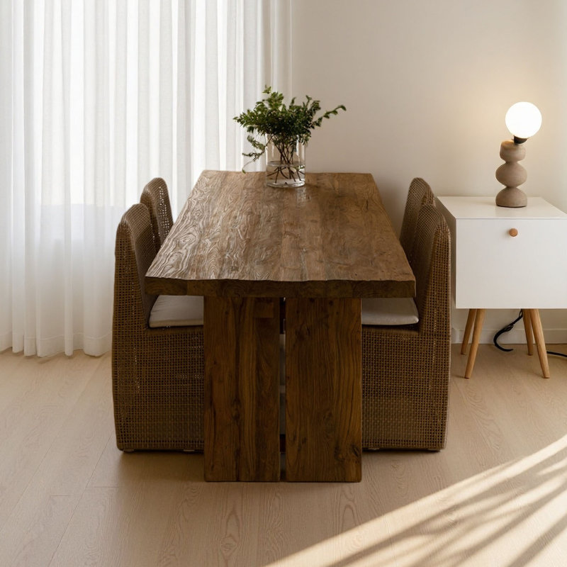 Bureau moderne en bois de style industriel