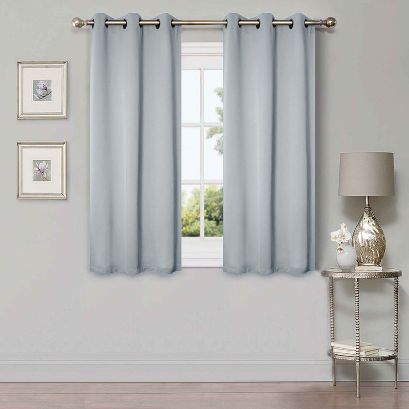 Paire de rideaux obscurcissant avec œillets Millendon, L 42 po x L 63 po, Bleu pierre