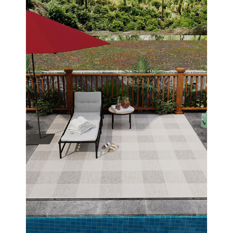 Tapis intérieur / extérieur gris Borland, Carré 7 pi 10 po