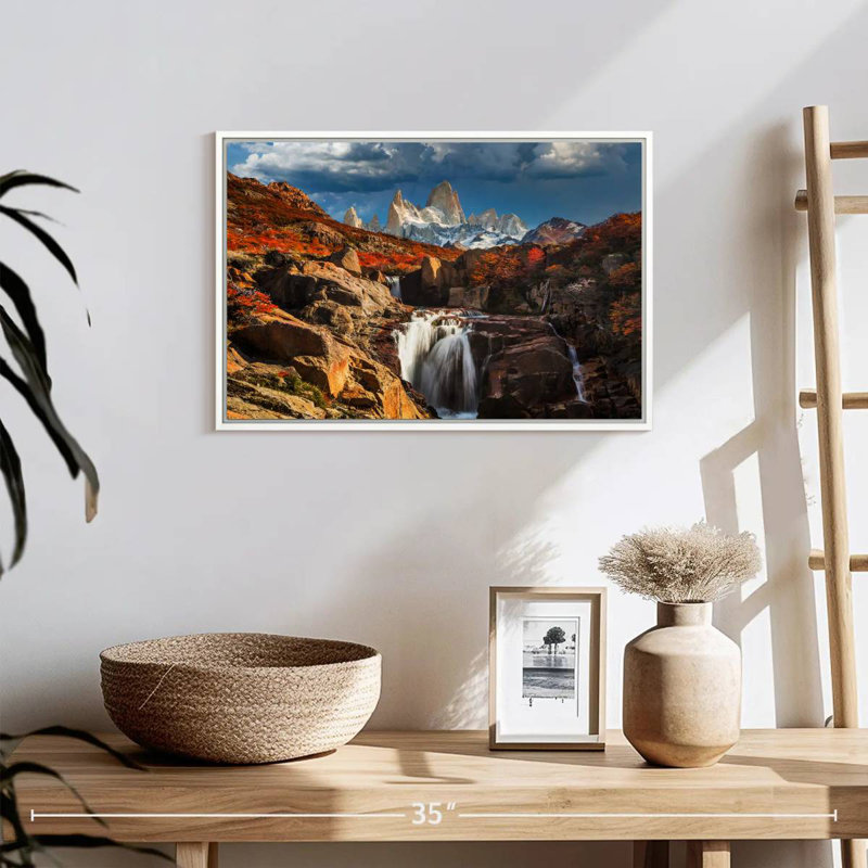 Mont Fitz Roy en automne, 19 po x 13 po, Cadre flottant blanc