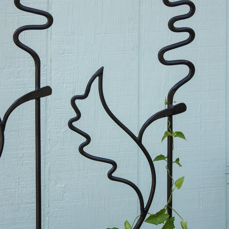 Acanthus Black Metal Garden Fence Trellis, 47" Height