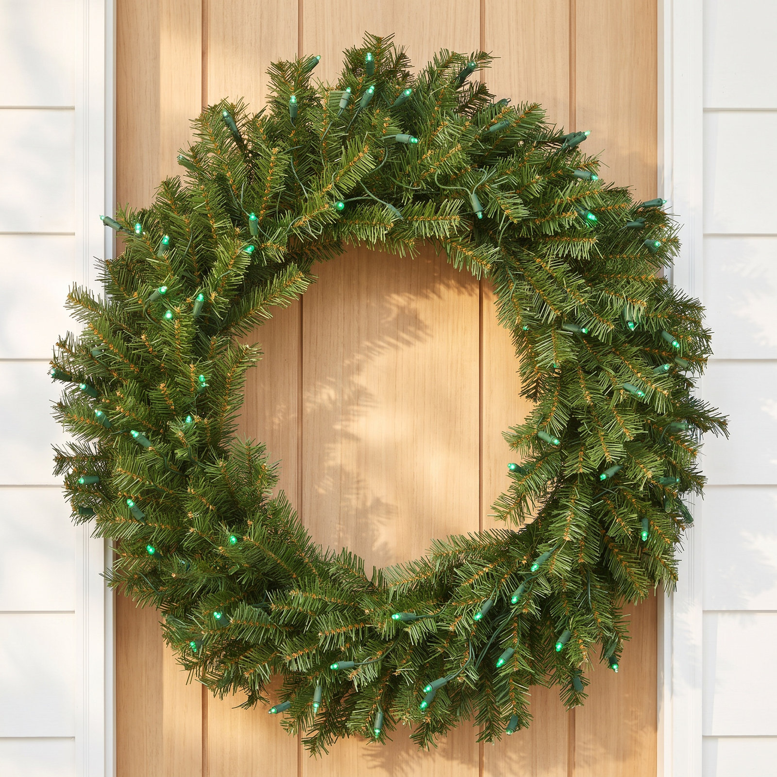 Fir Pre-Lit Wreath, 4" H x 30" W x 30" D
