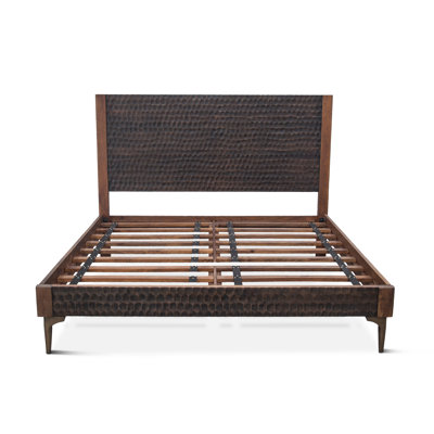 Santa Cruz Bed
