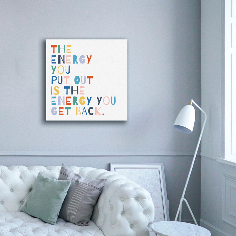 «Rainbow Words 2» par Moira Hershey, art mural sur toile, H 37 po x l 37 po x P 1,5 po