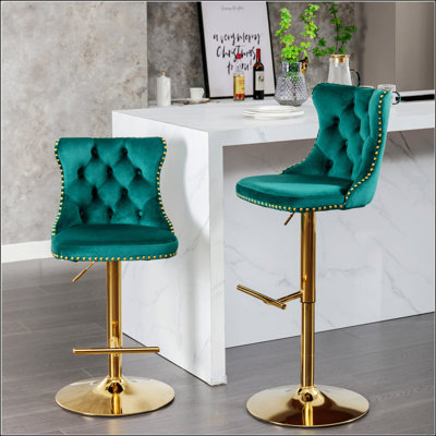 Tabourets de bar pivotants en velours doré avec hauteur de siège réglable, confort moderne rembourré pour bistro et îlot de cuisine (vert, ensemble de 2)