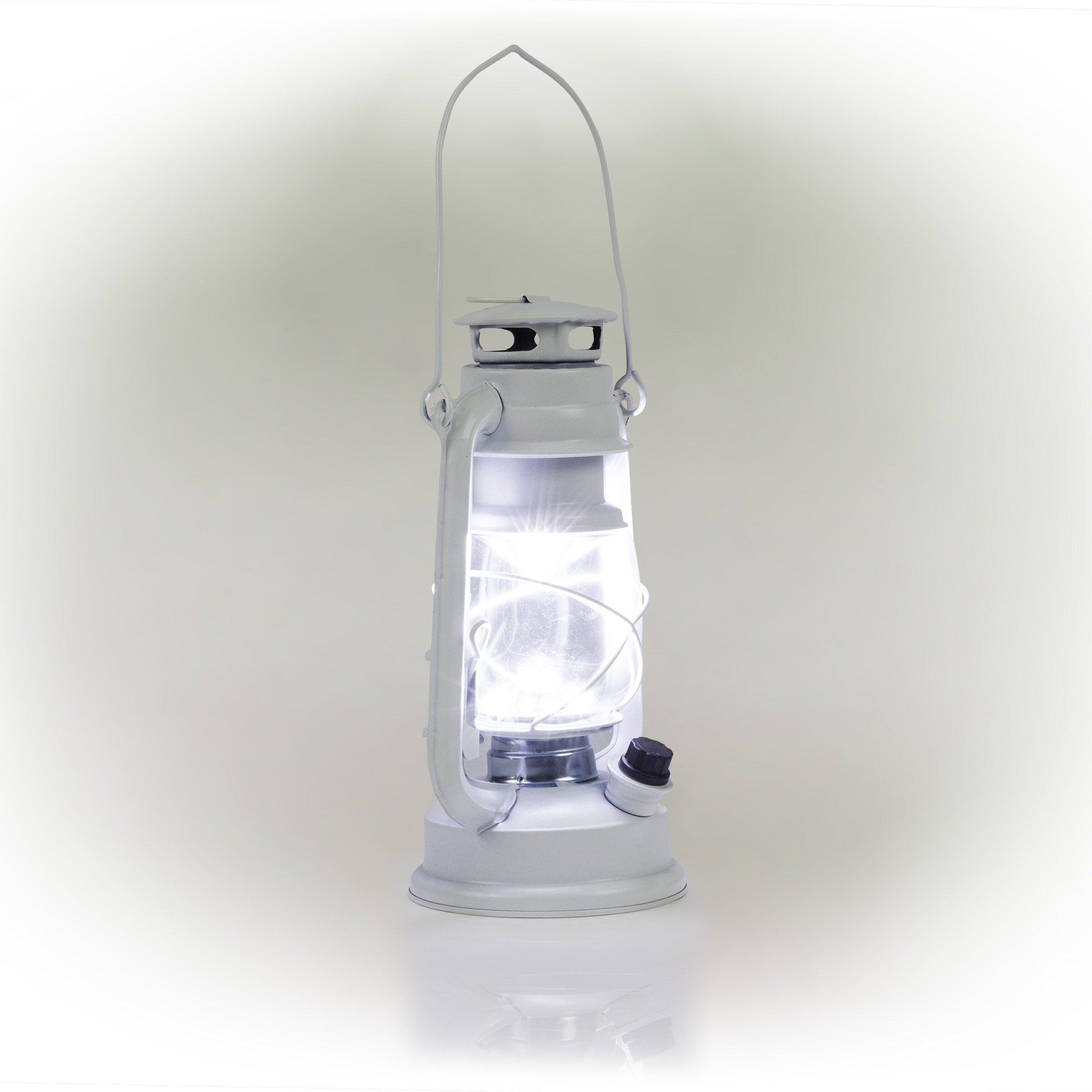 Alpine Corporation 15 Indoor/Outdoor Vintage Metal Lantern with LED Lights Silver