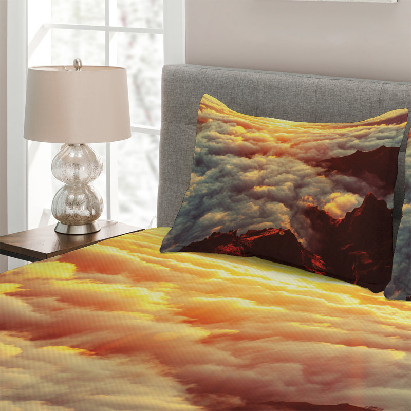 Modern & Contemporary Coverlet