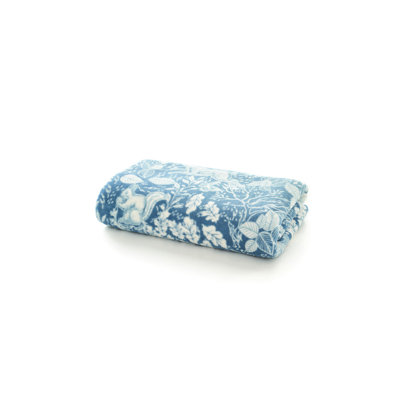 Deyongs 1846 Winter Forest Check Fleece Throw