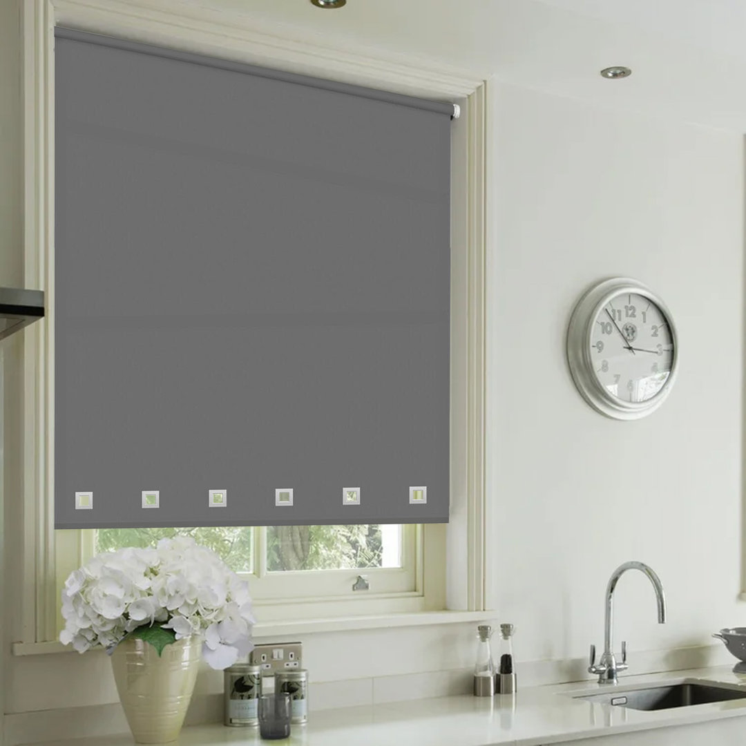 Roller Blinds Square Eyelet Polyester Fabric Trimmable Blinds With Plastic Coated Metal Fittings