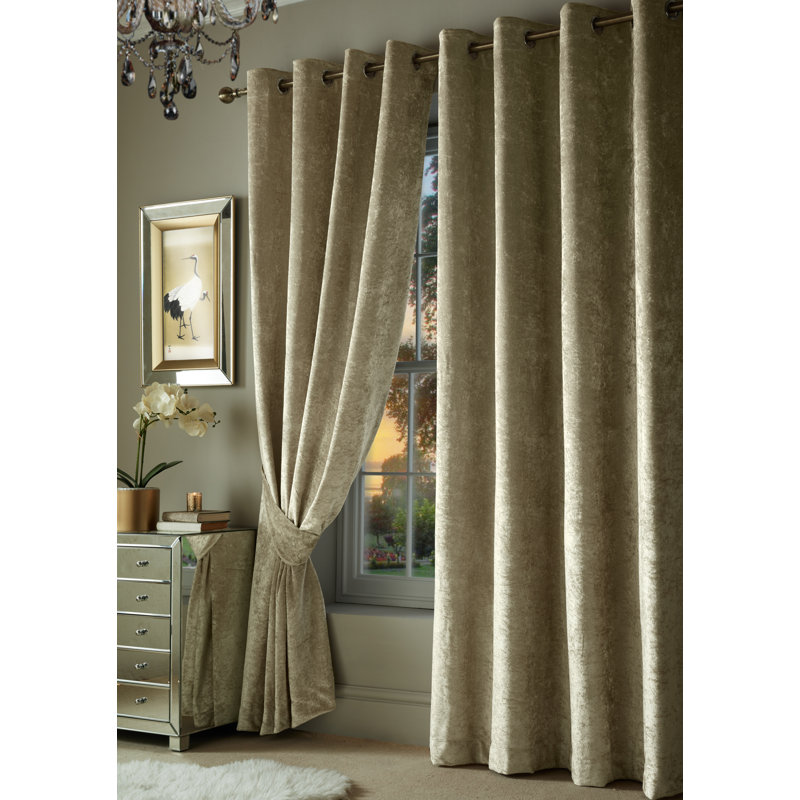 Malaki Sheer Pair, Champagne, 167 W x 183 D cm