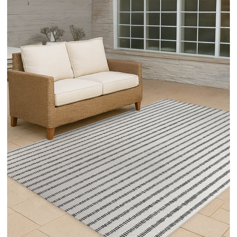 Tapis d'extérieur antidérapant Scatter Row, Rectangulaire 8 pi x 10 pi