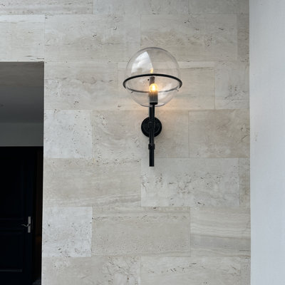 Lyndon 1 - Light Armed Sconce