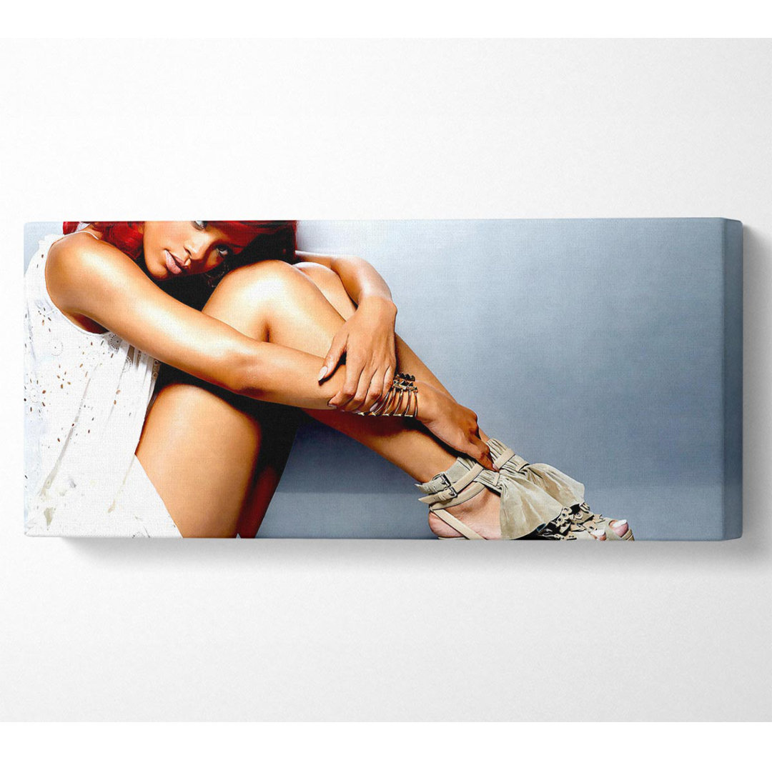 Rihanna Legs - Kunstdrucke auf Leinwand