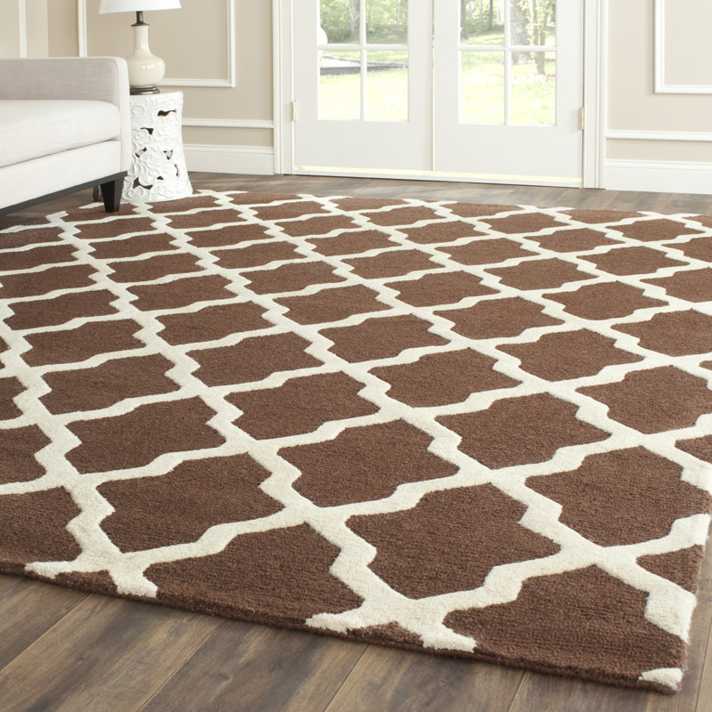 Dart Geometric Wool Hand Woven Area Rug, Rectangle 91 x 152cm