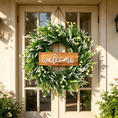 Couronne artificielle de lavande avec fleurs sauvages, guirlande décorative de style champêtre de 50 cm avec panneau de bienvenue en bois et feuilles vertes, blanche