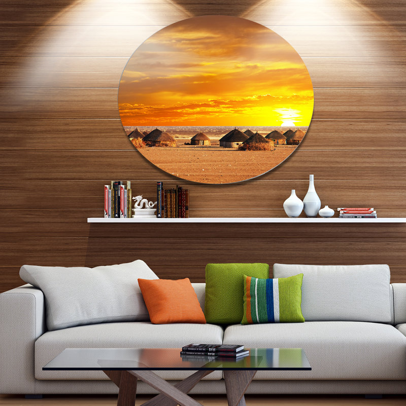 «Landscape Colorful African Village Huts View», reproduction de photo, H 23 po x l 23 po x P 1 po, Métal