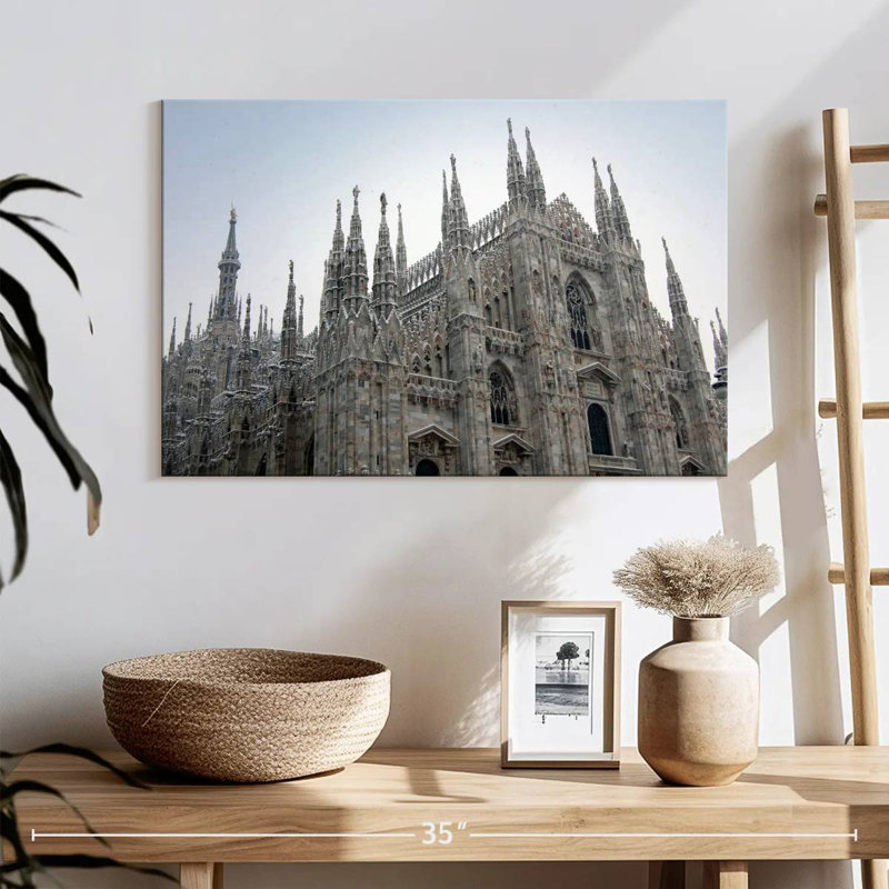 Ravi, cathédrale de Milan, H 16 po x l 24 po