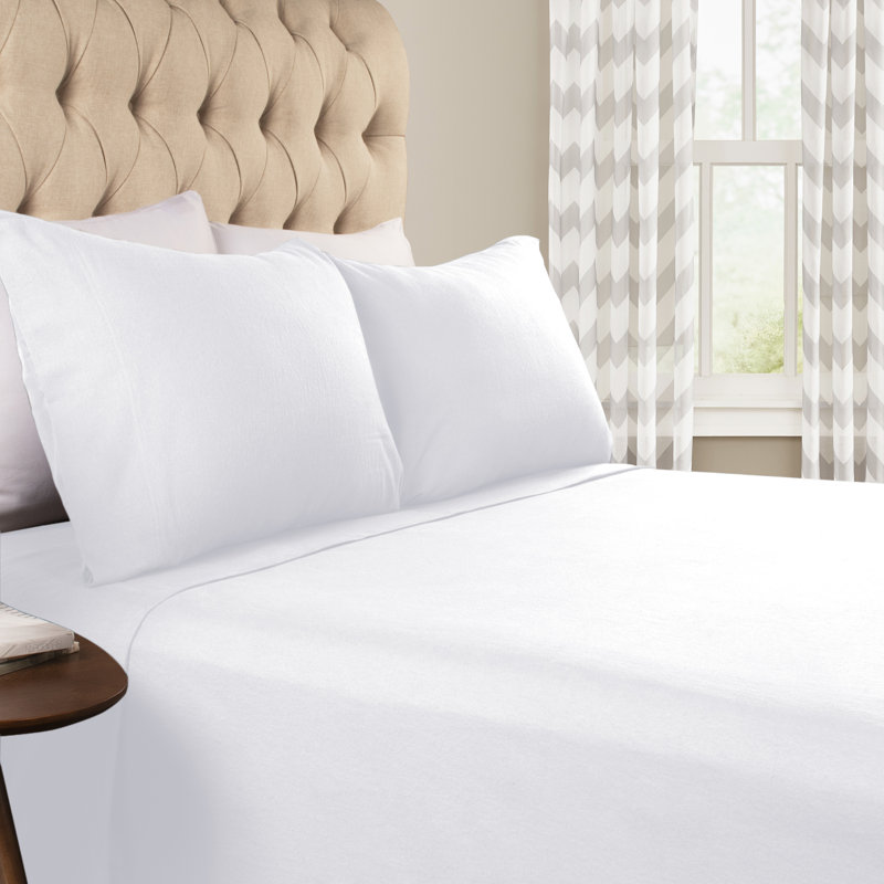 Superior 100% Cotton Flannel Deep Pocket Sheet Set, Split Top King 5pc Set, White