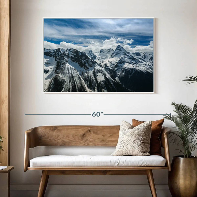 Snow Mountain Peaks, 46 po x 31 po, Cadre flottant blanc