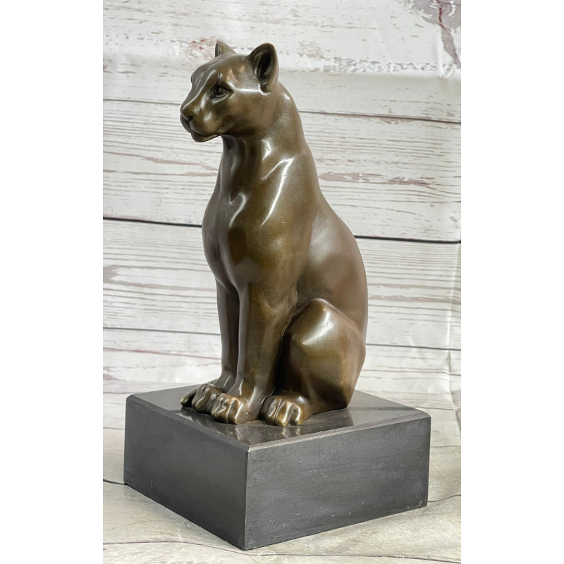 Figurines et sculptures
