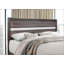 Grand lit gris-504039361