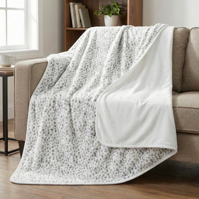 Lavish Home 60” x 80” Reversible Queen Size Waterproof Throw Blanket for Bed, Couch, or Car (Snow Leopard Print)