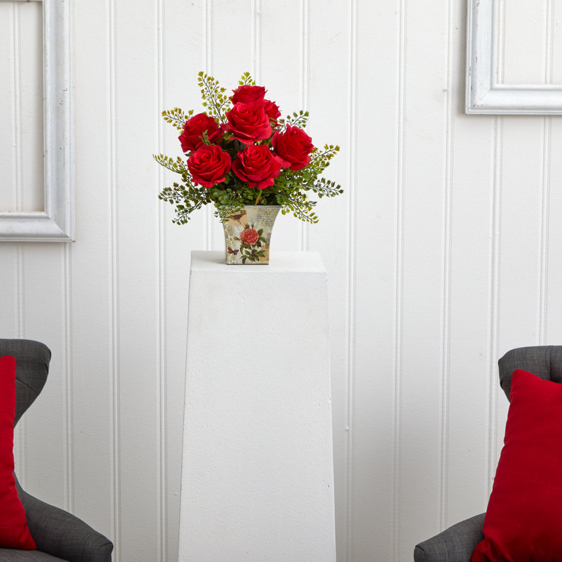 Arrangement floral mixte rose et jeune dans un pot de fleurs, Rouge