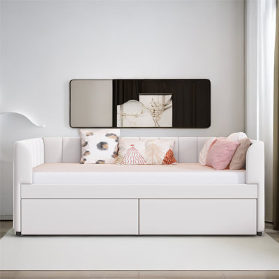 Teairah Upholstered Daybed