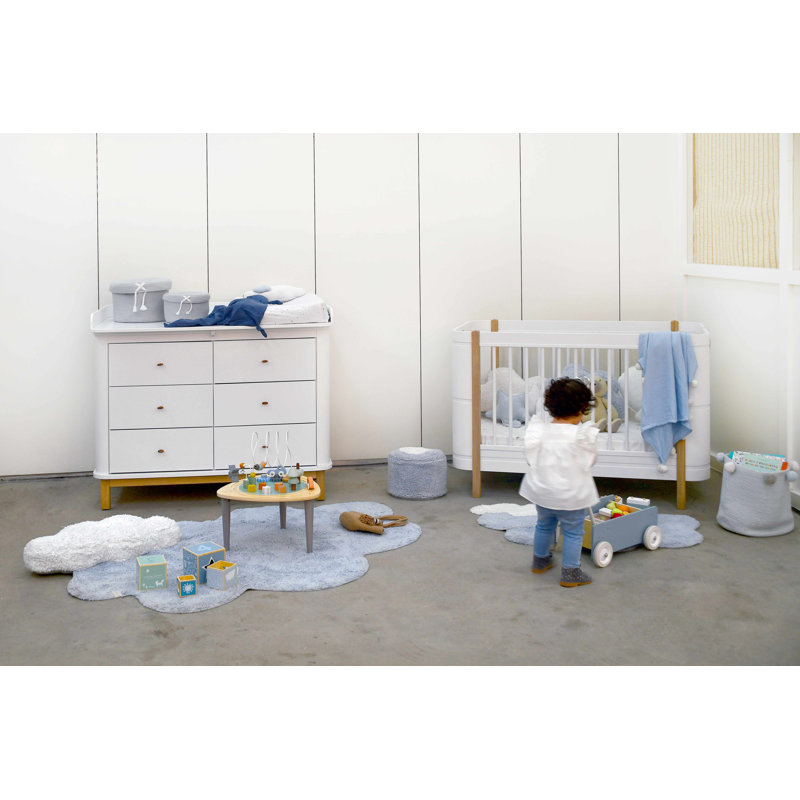 MiniOnes Hand Tufted Cotton Area Rug in Blanco/Light Blue
