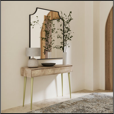 Console Spartan en bois de manguier massif avec deux tiroirs et quatre pieds en métal, 15 x 48 x 32 pouces.