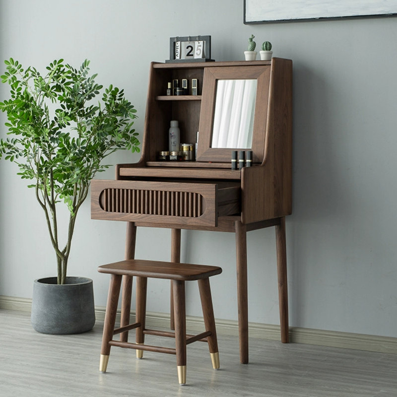 Commode tout en bois massif