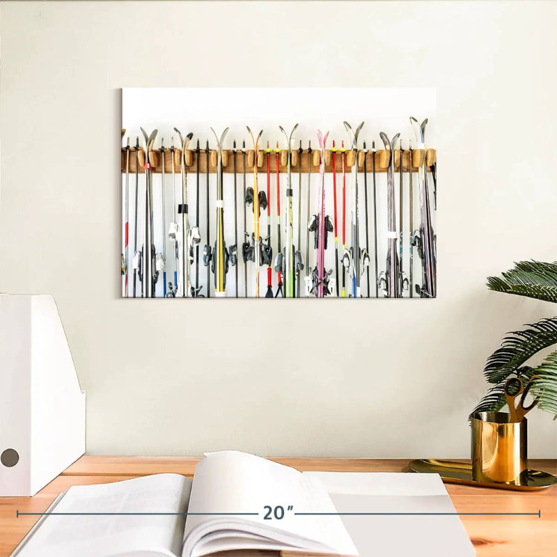 Organized ski equipment Sireci, H 8 po x l 12 po