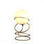 Lampe de table - globe en verre H 13,5 po, anneau en spirale doré mat 4 supports en métal